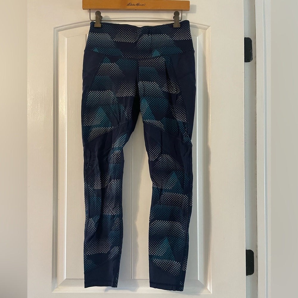 Athletica Size Small Leggings